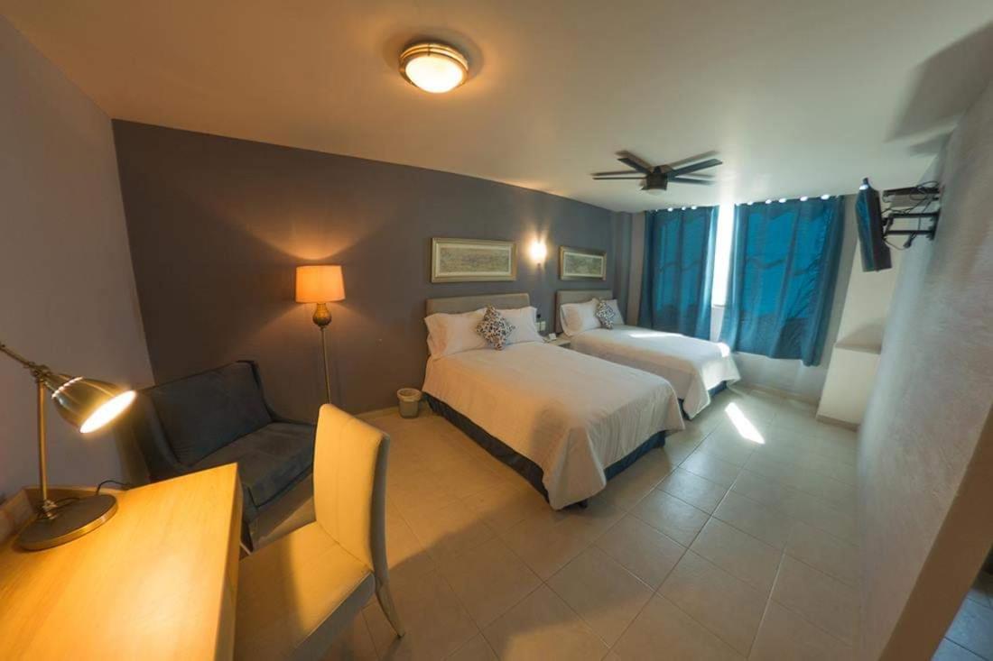 Hotel Siena Penjamo ภายนอก รูปภาพ